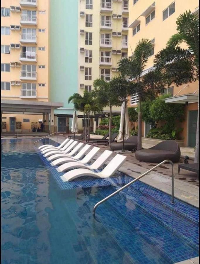 Budget Accommodation Holland Park Condominium Southwoods Binan Laguna Jalang Zewnętrze zdjęcie